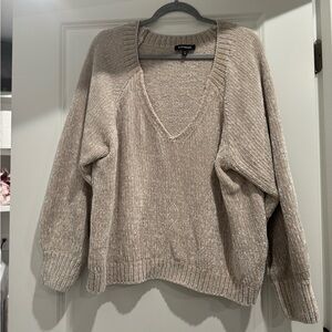 Express Sweater XL